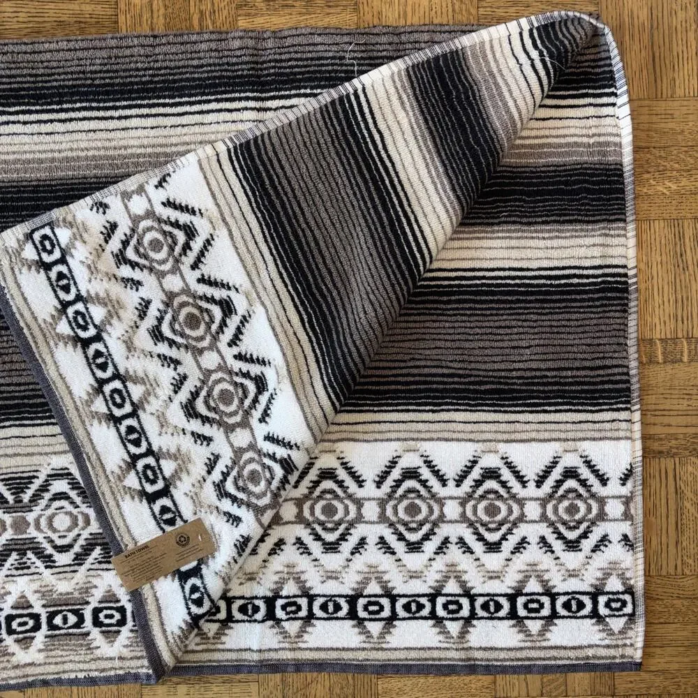 Wrangler Jericho Black Aztec Western Cowboy Southwestern Bath Towel NEW
